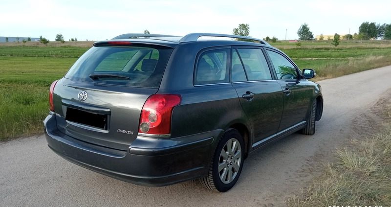 Toyota Avensis cena 16800 przebieg: 298600, rok produkcji 2007 z Dobrzany małe 79